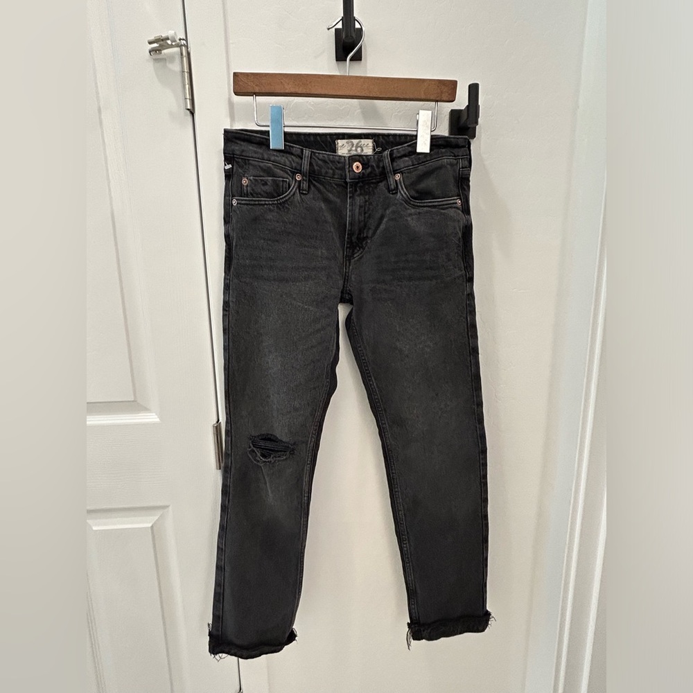 Free People We the Free Slim Boyfriend Faded Black Jeans Women’s Size 26